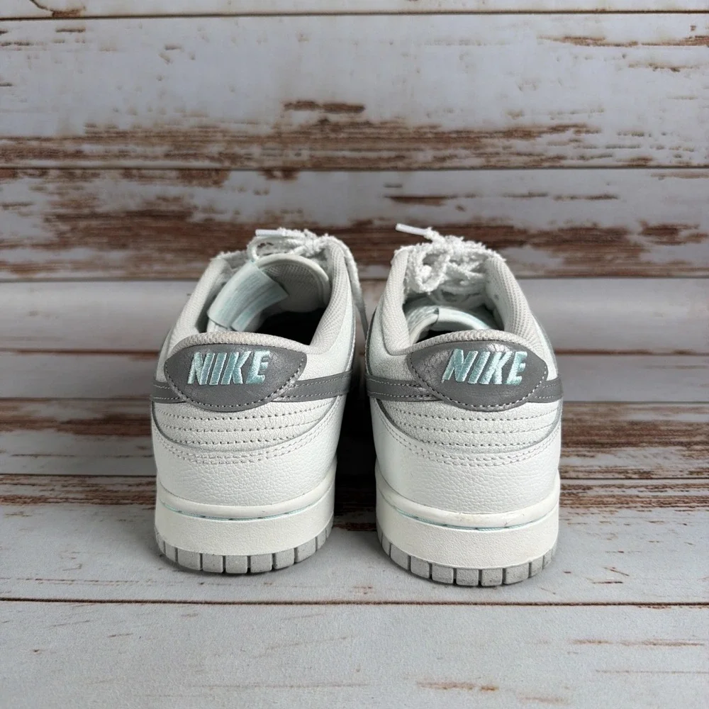 Nike this authentic